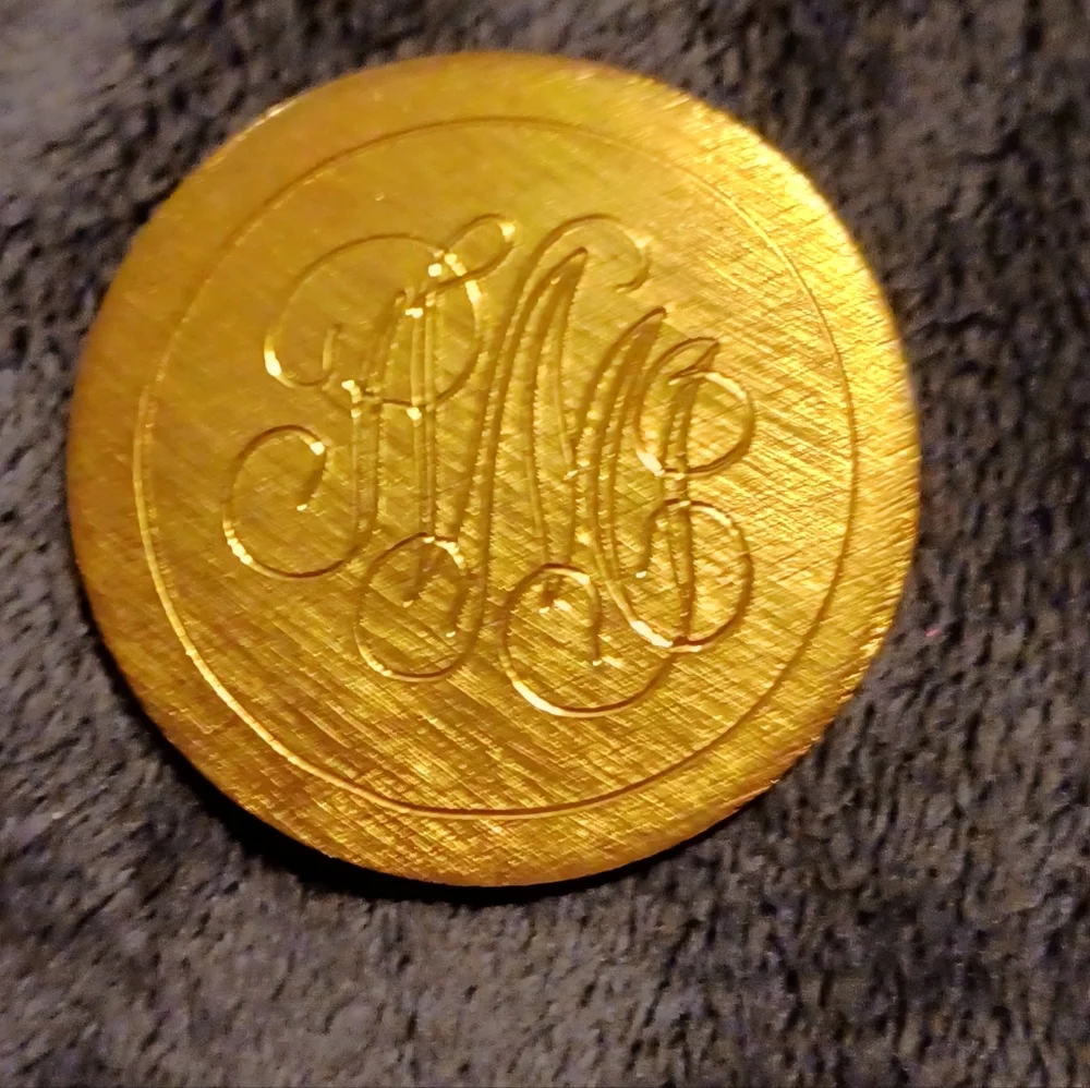 Vintage Gold ornate round money clip